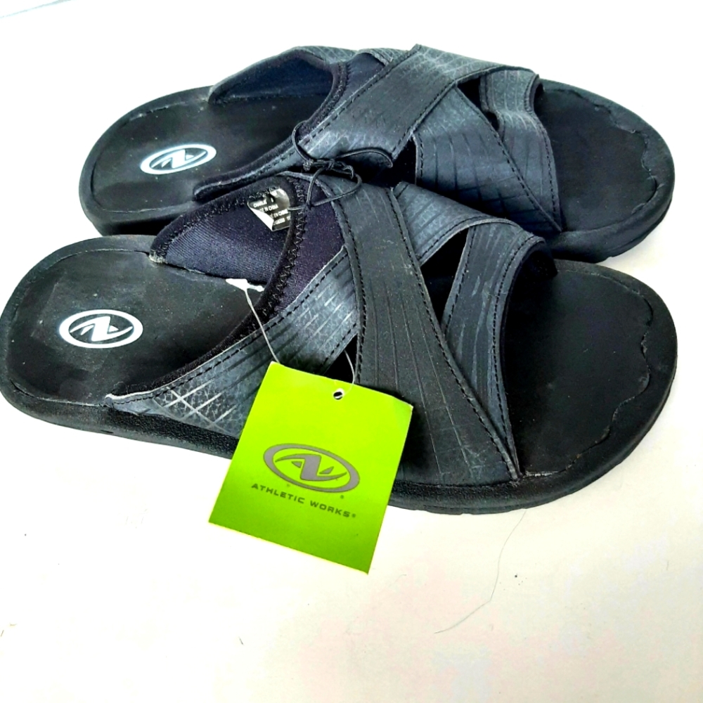 NEW Athletic Works Men's Slides Sandals